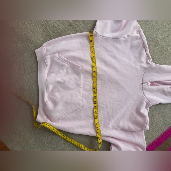 Skims light pink hoodie - Picture 2 of 5